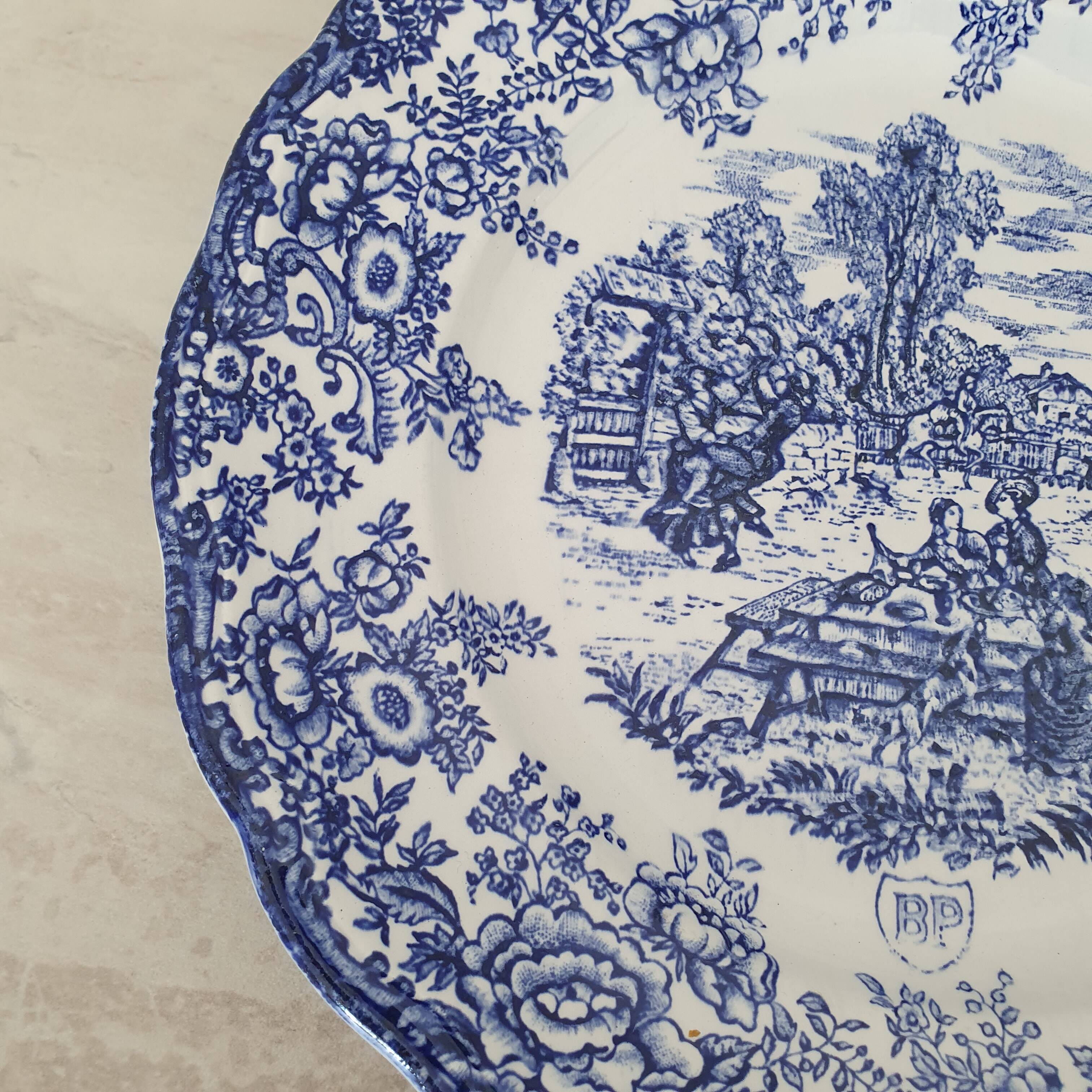Churchill / English porcelain coasters