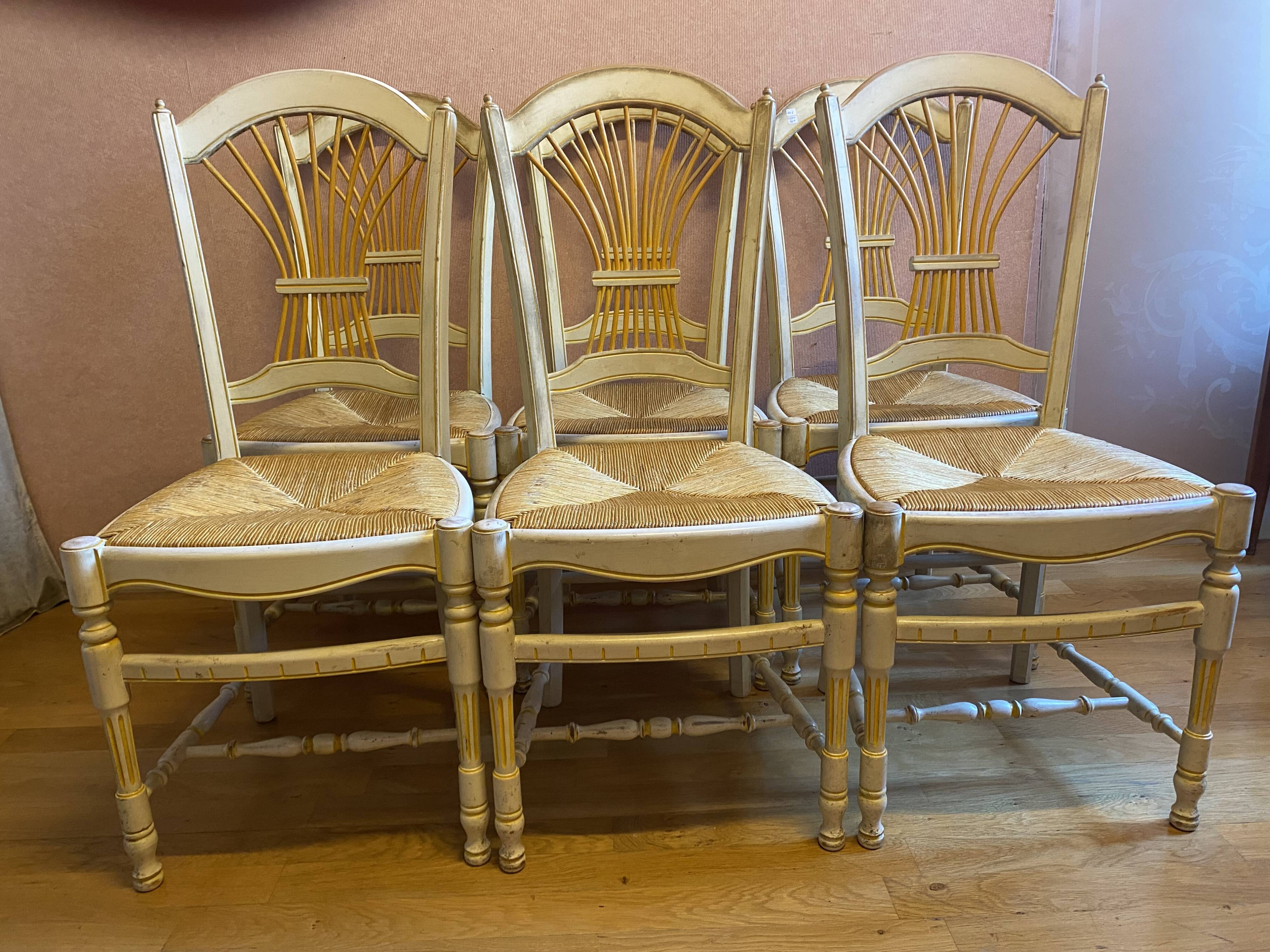 Series of 6 chairs provencal style, very good condition
