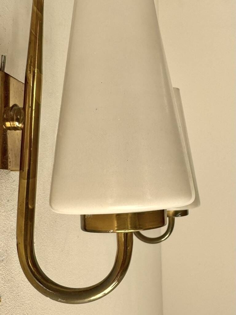 Pair of vintage wall lights in glass, brass, and opaline, Italy, 1970.