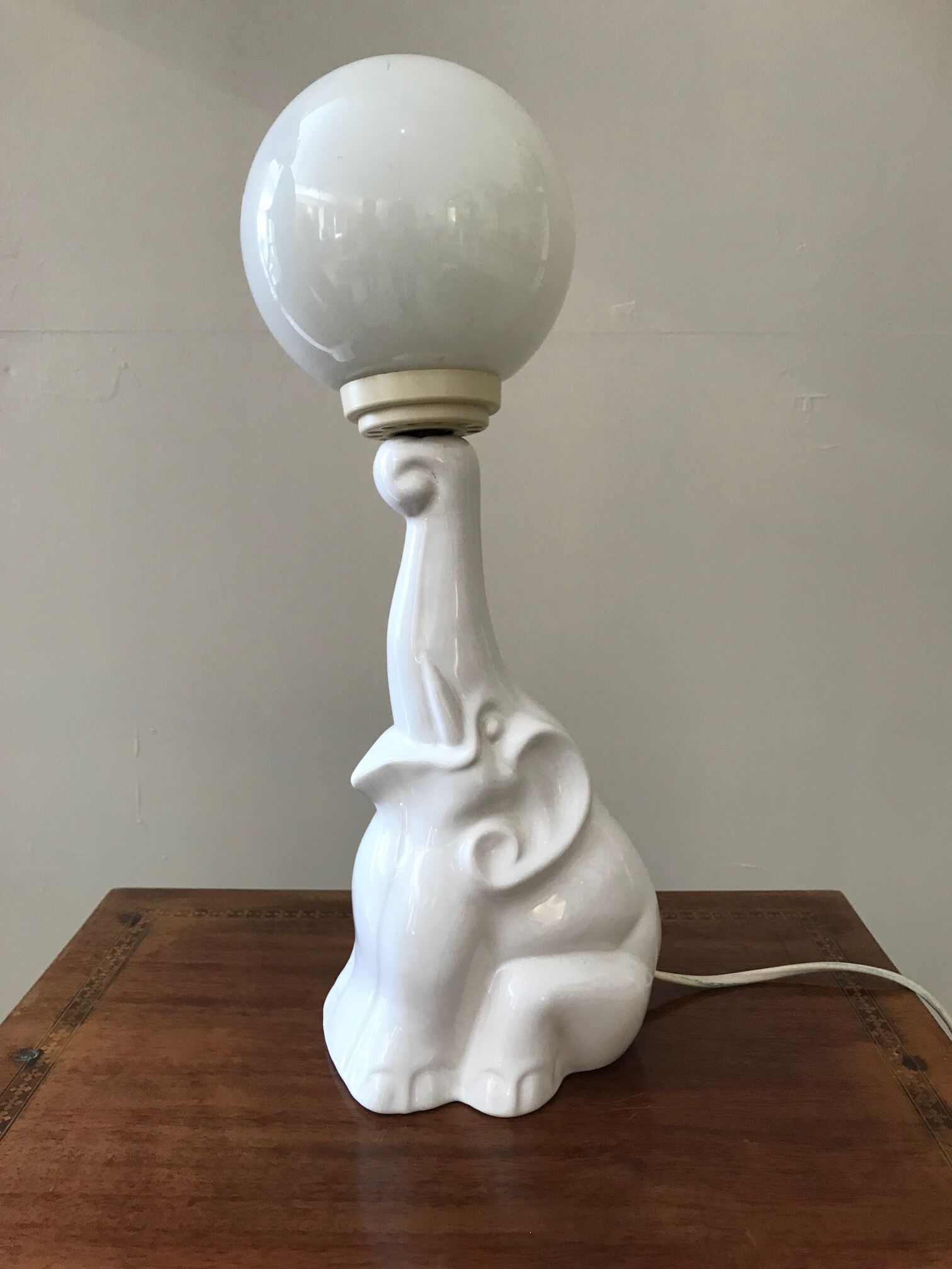 Elephant ceramic lamp