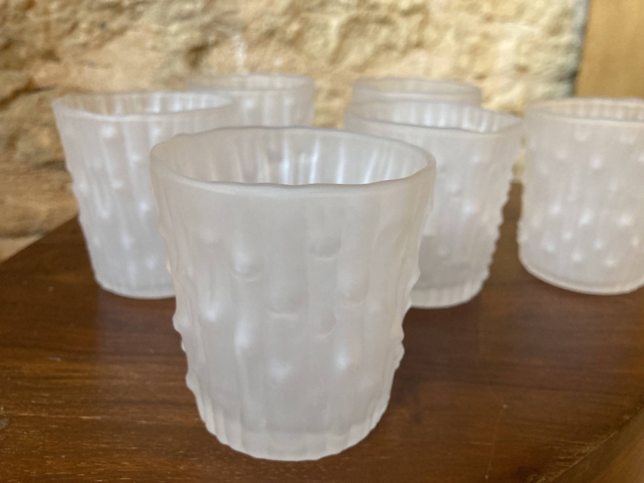 Verres / gobelets texturés effet givré, made in Italy