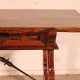 Spanish walnut console - 17th century