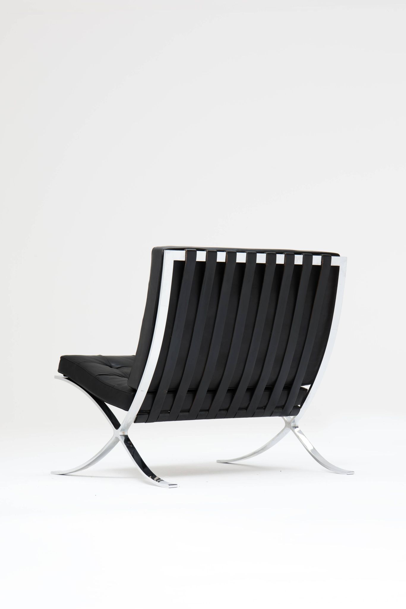 Chaise Barcelona et ottoman - MIES Van Der ROHE