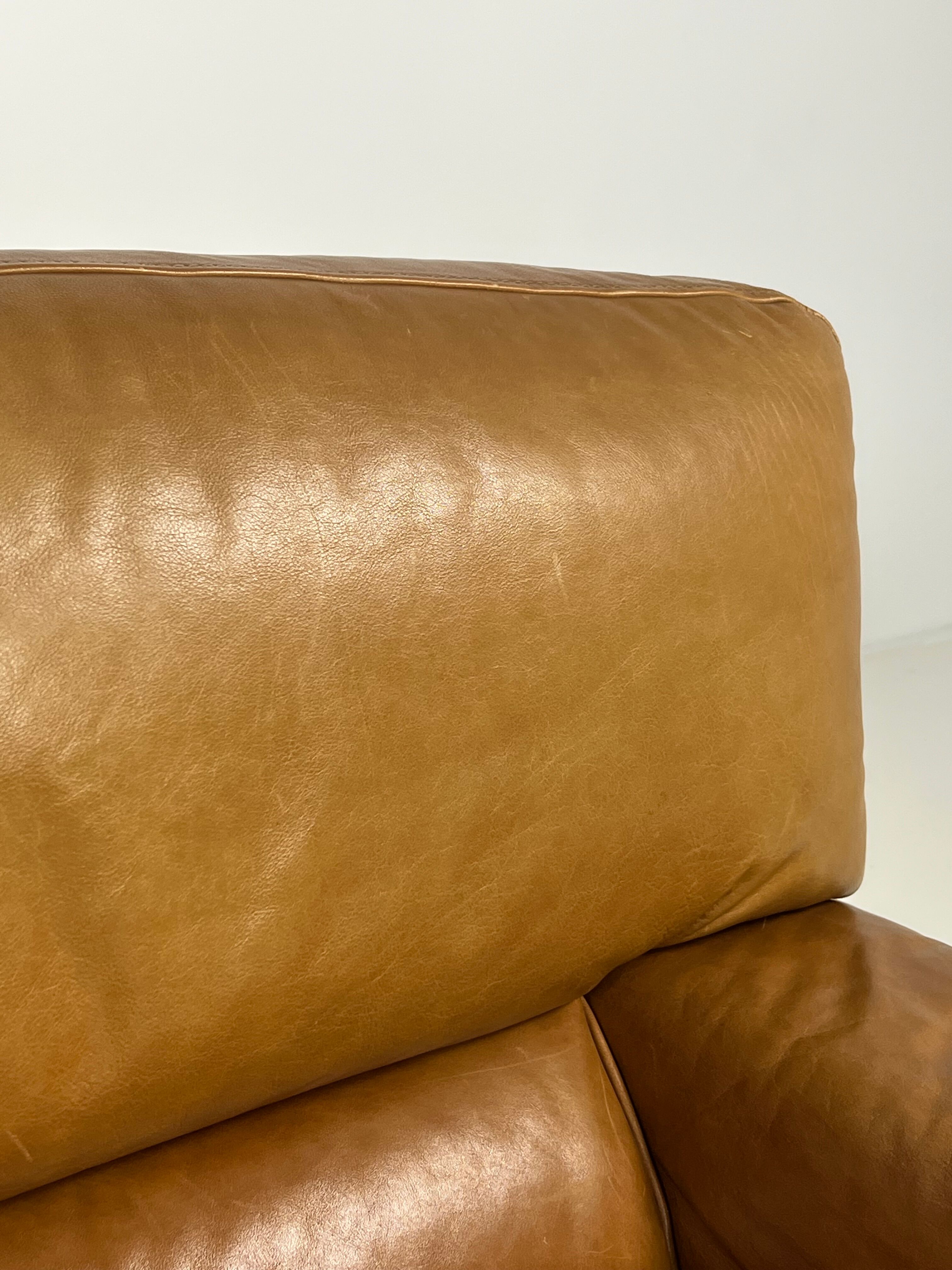 Set of 2 italian design armchairs