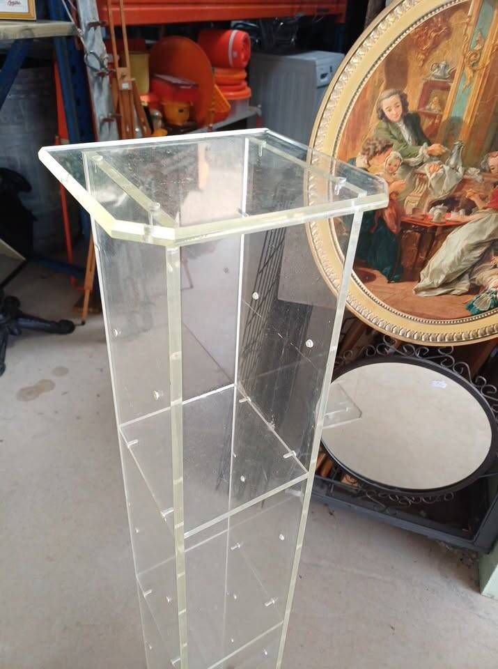 Etagère vintage en plexiglas