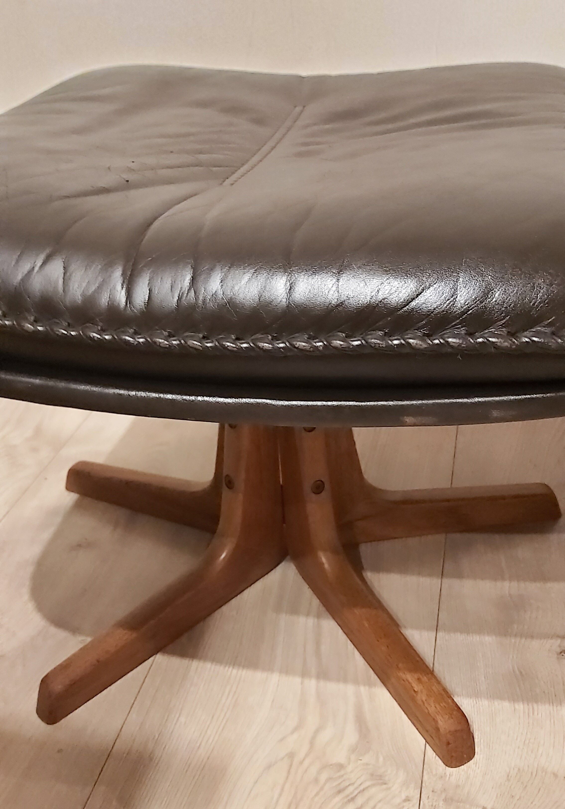 Swivel armchair with footrest, Berg Forniture, Denmark, 1970s