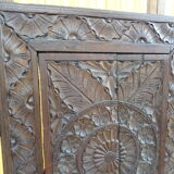 Carved floral pattern door