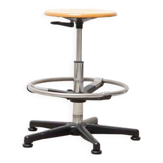 Stool with adjustable and swivel seat