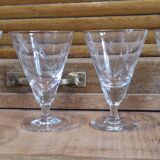 6 old foot glasses in chiseled blown glass 60/70's