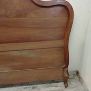 Headboard made of carved wood
