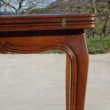 Extendable oak wallet table