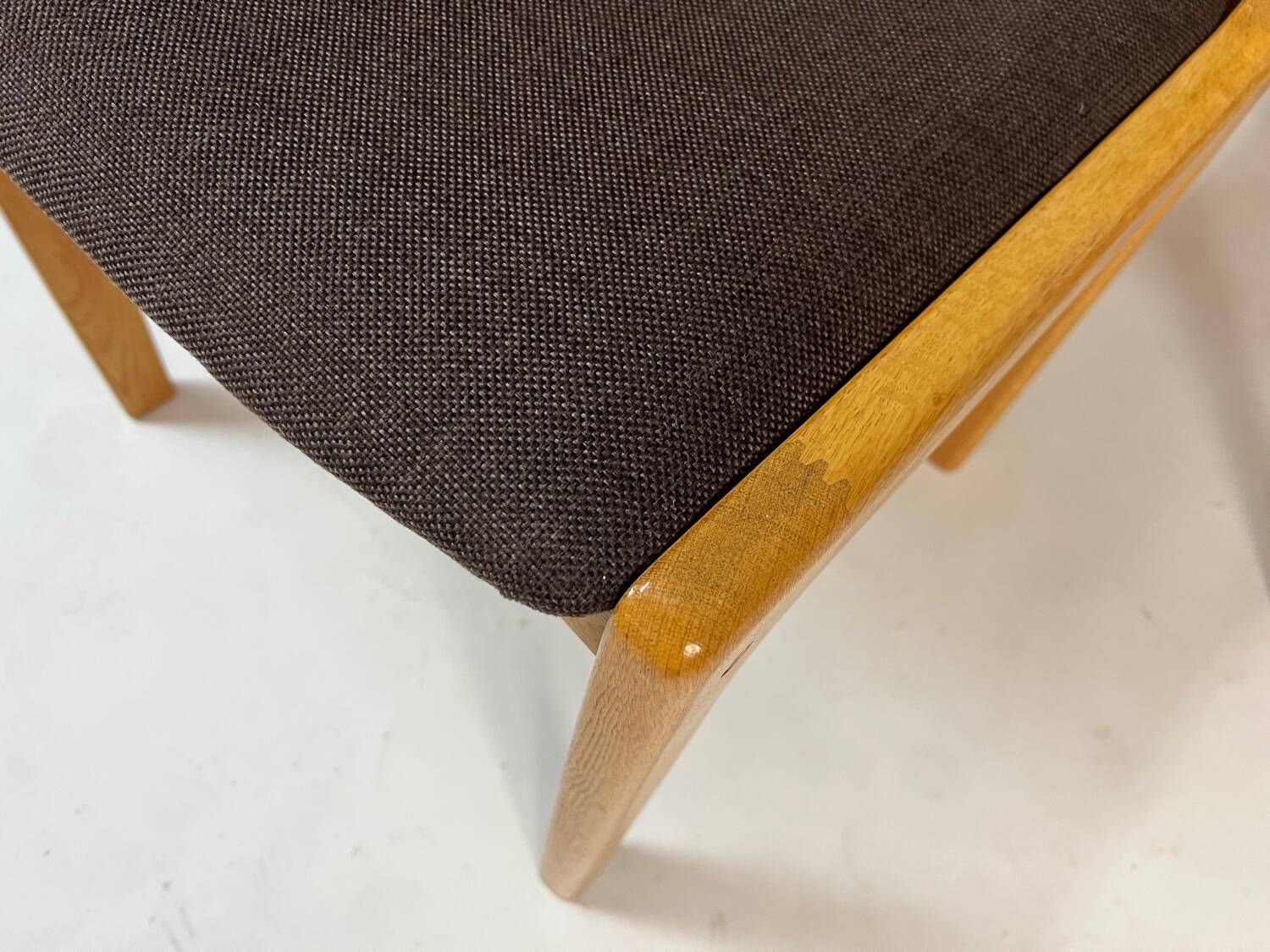 6 oak chairs by Henning Kjaernulf dining chair vintage Danish
