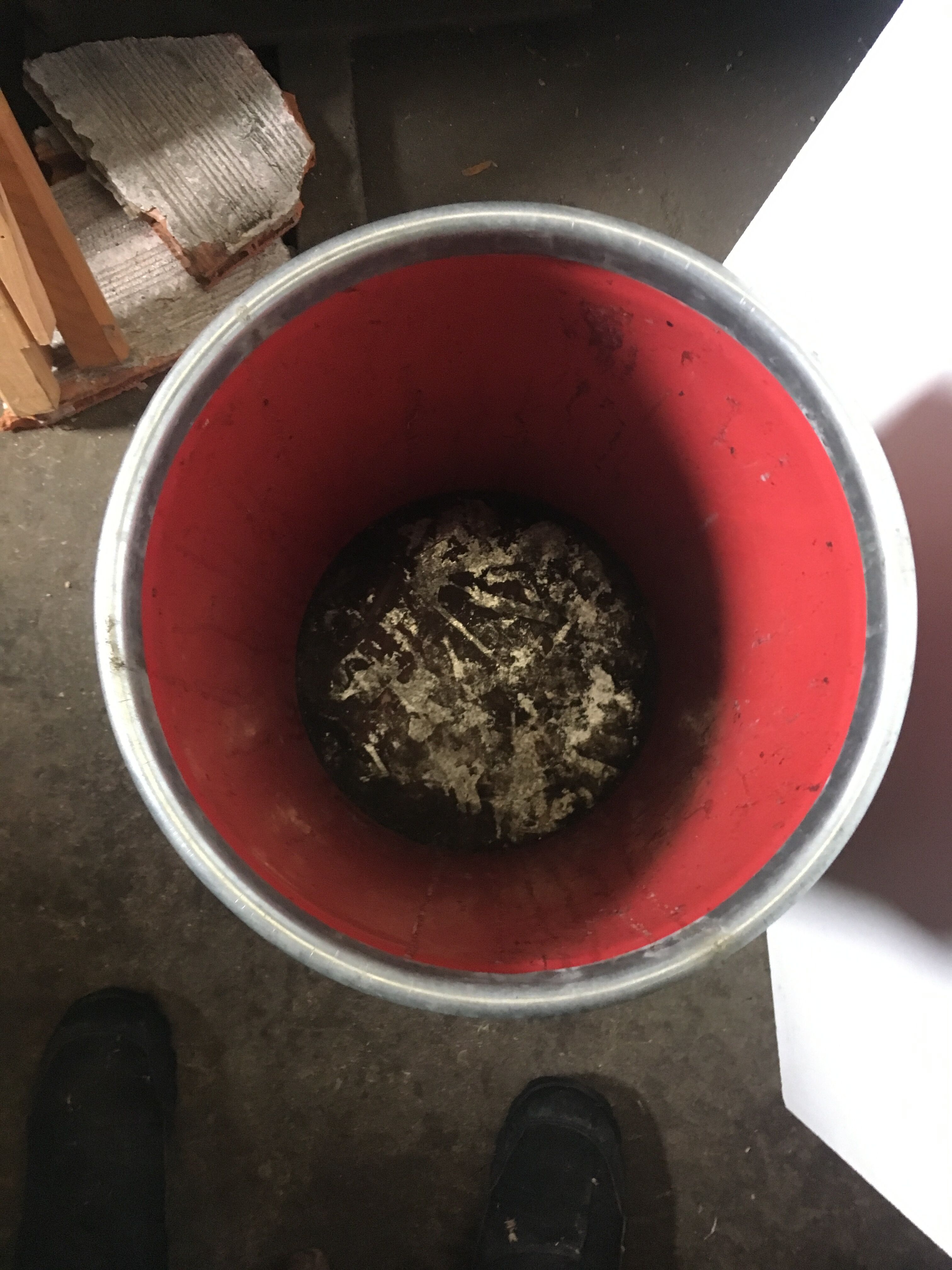 Case carries industrial tube Suroy