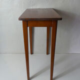 Side table in wood