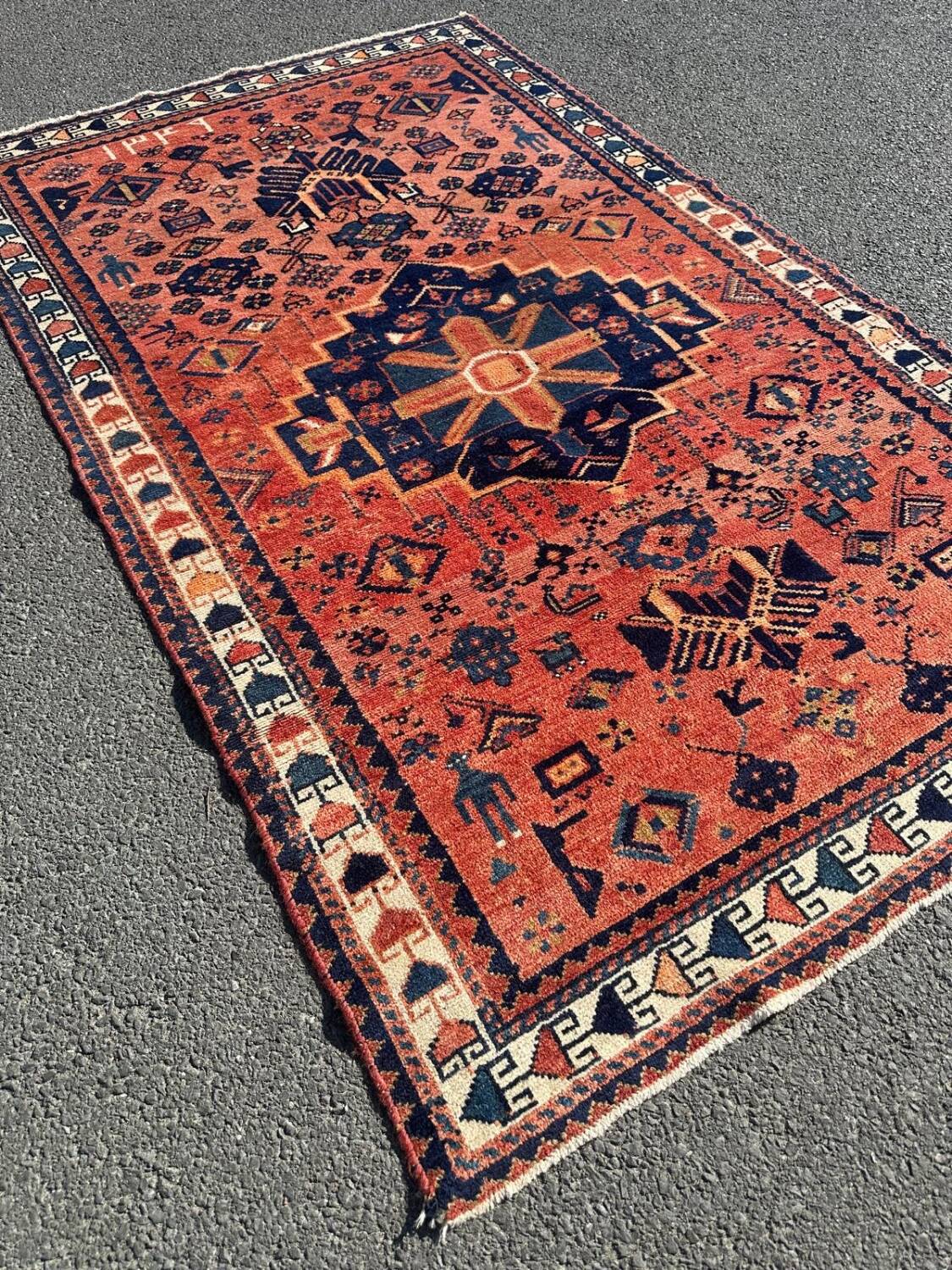Tapis persan fait main