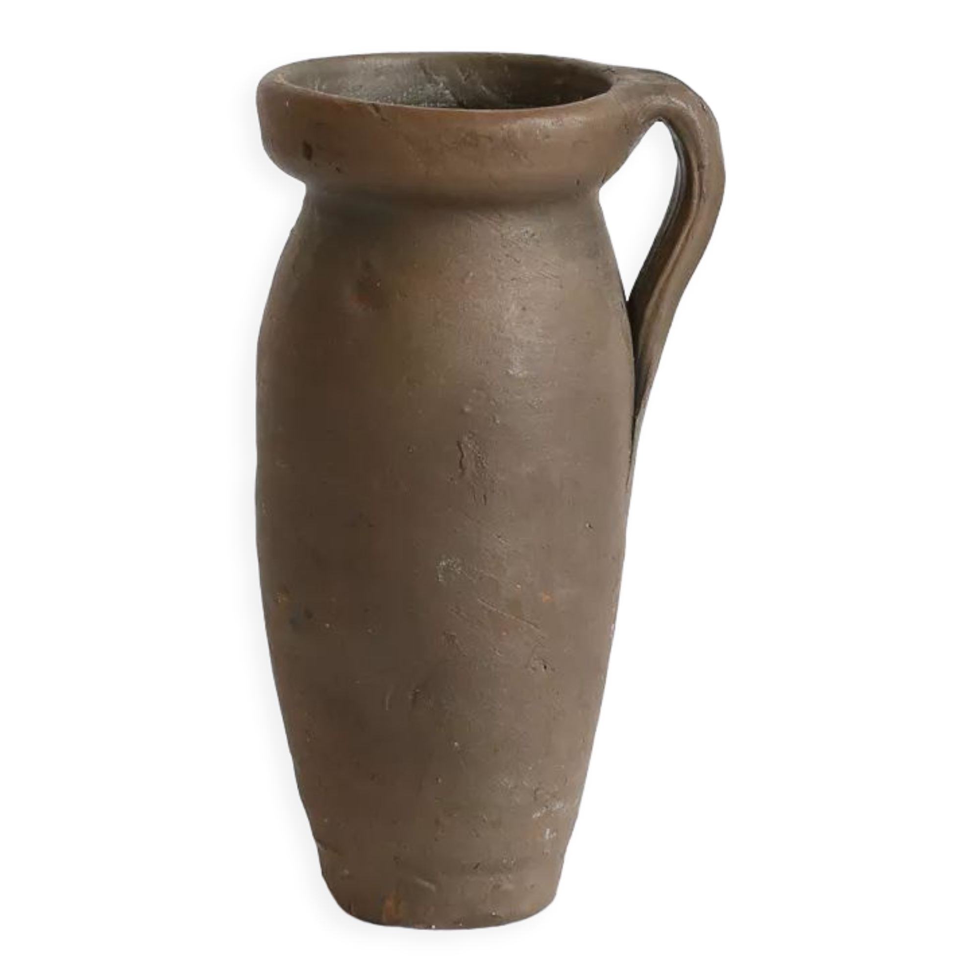 Earthen vase
