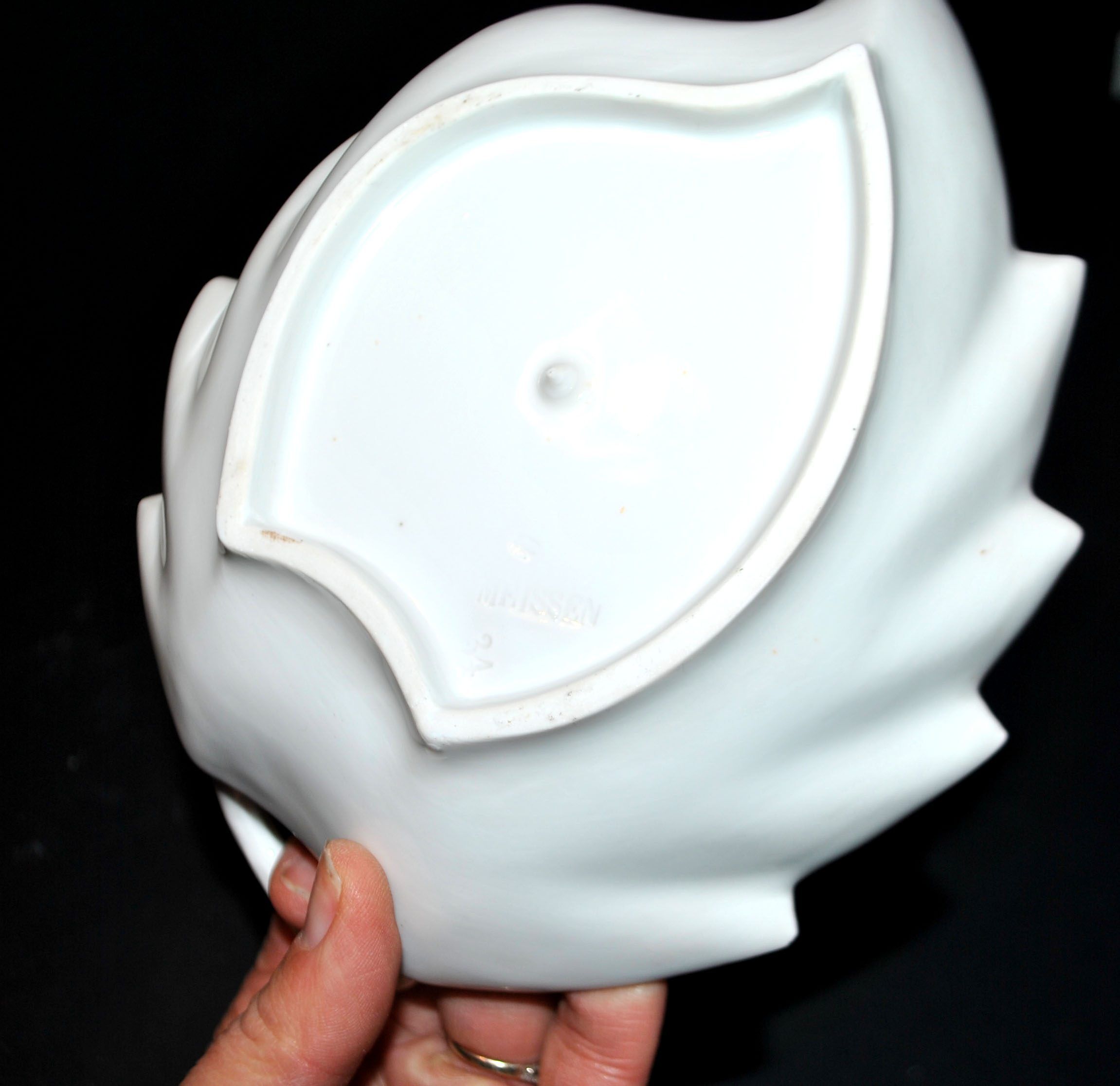 Meissen ravier coupelle décor fleurs peint en porcelaine signé Meissen