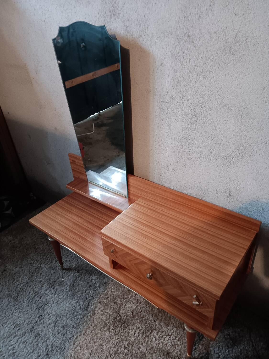 Vintage dressing table