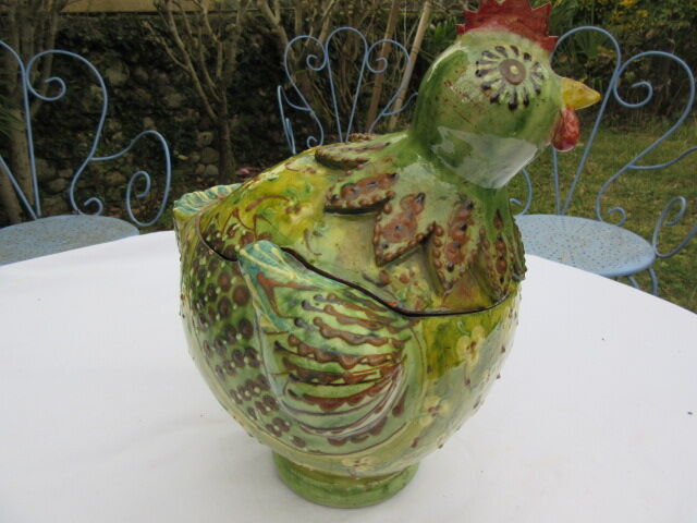 Enamelled terracotta soup dish