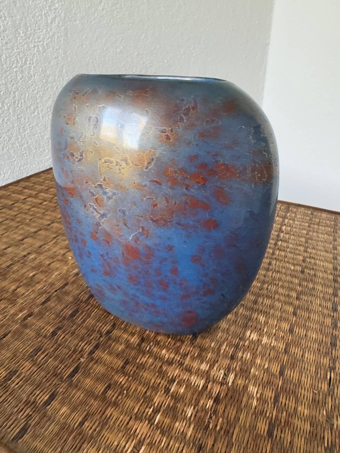 Small Art Deco powdered ceramic vase