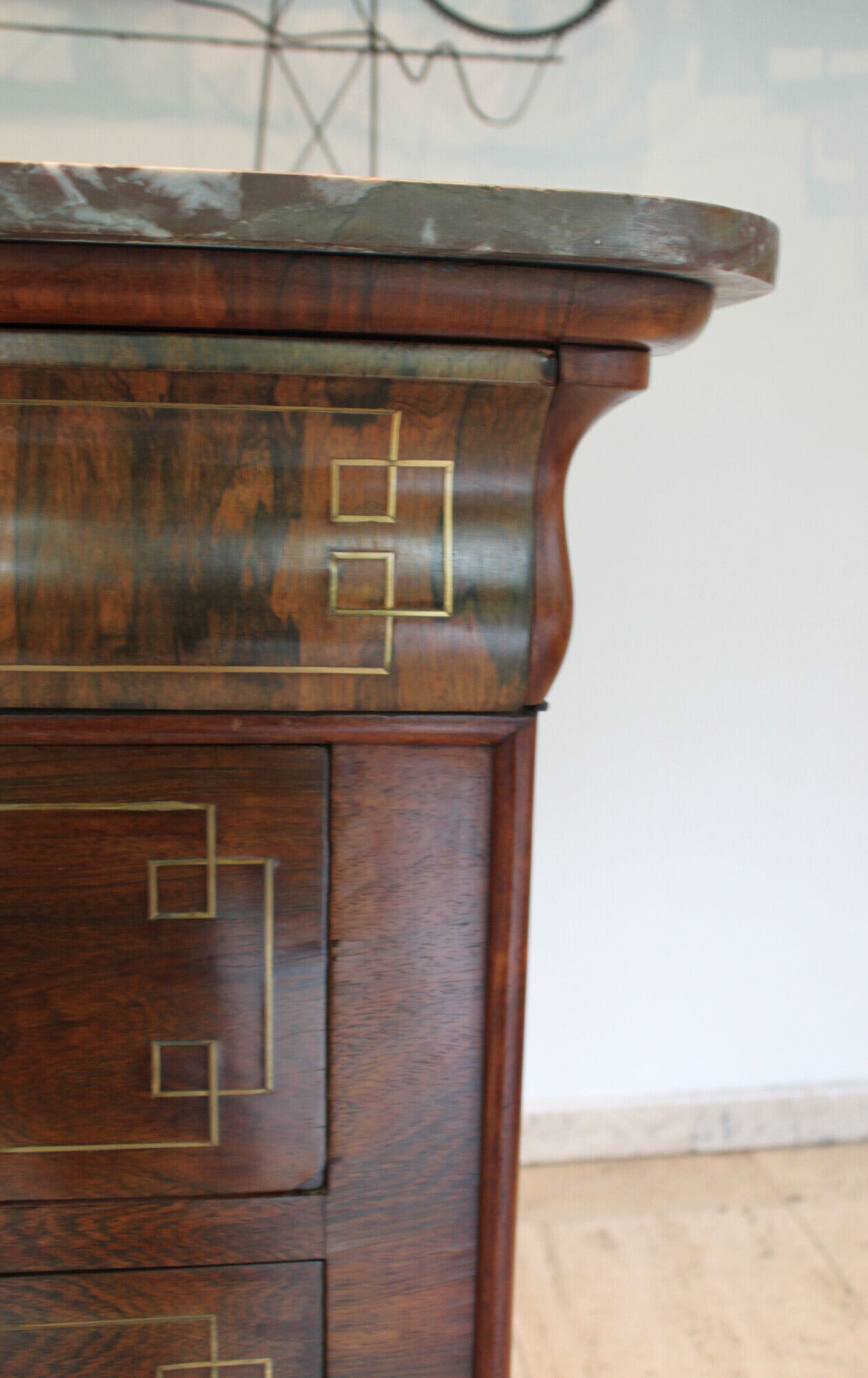 Parisian chest of drawers in mahogany, Charles X style, nineteenth.