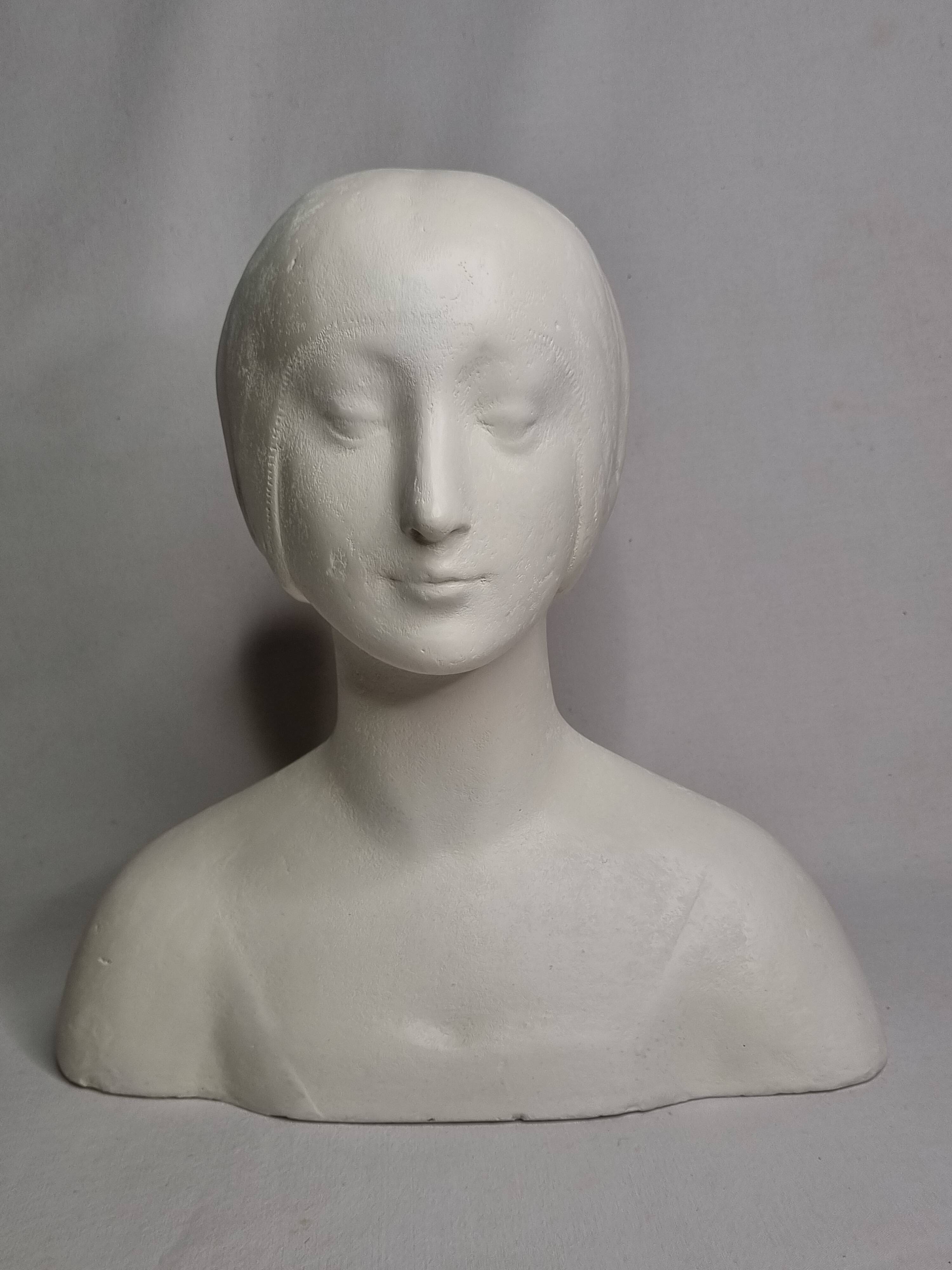 Buste d’après Laurana style renaissance, dit d’Aragon, plâtre patiné, 33 cm