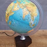 Illuminated world map from 1973