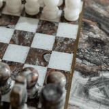 Vintage Marble Chess Set in Grey and Pink Stone – Hand-Carved Pieces, 31x31 cm Board, 1960s Italian Design