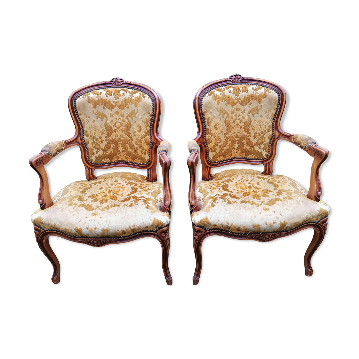 Paire de fauteuils cabriolet style Louis XV