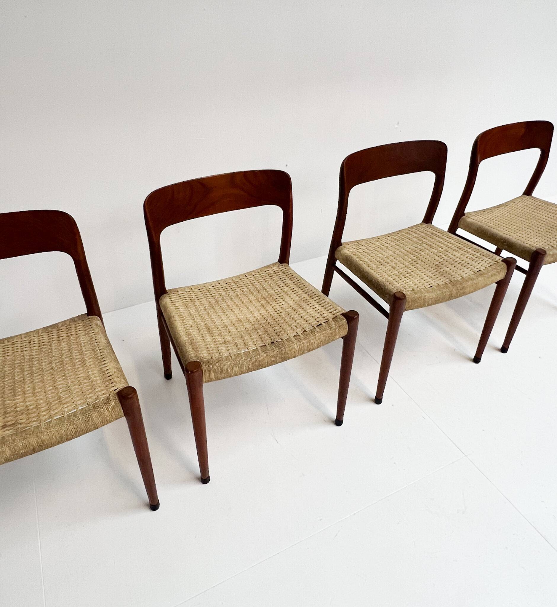 Set of 4 Model 75 chairs by Niels O. Möller, 1950s