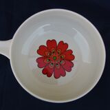 Poêlon caquelon Villeroy and Boch pattern flowers 70s pop age vintage diam 18 cm little served