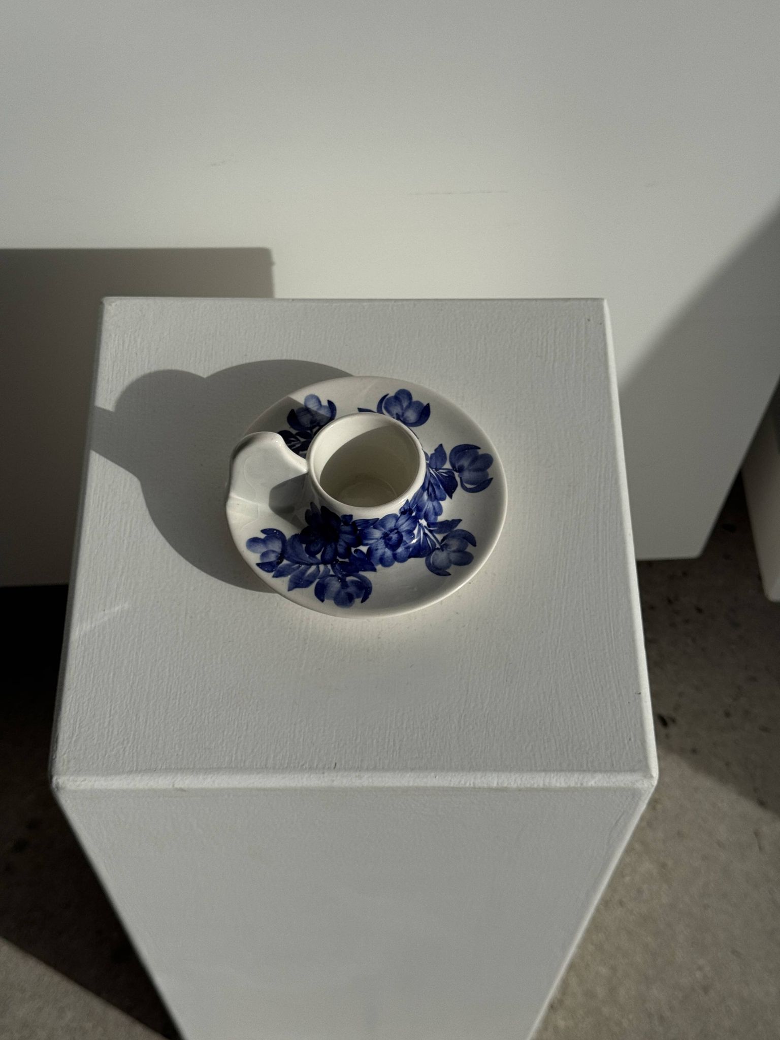 Vintage blue and white hand-held egg cup Poland D13