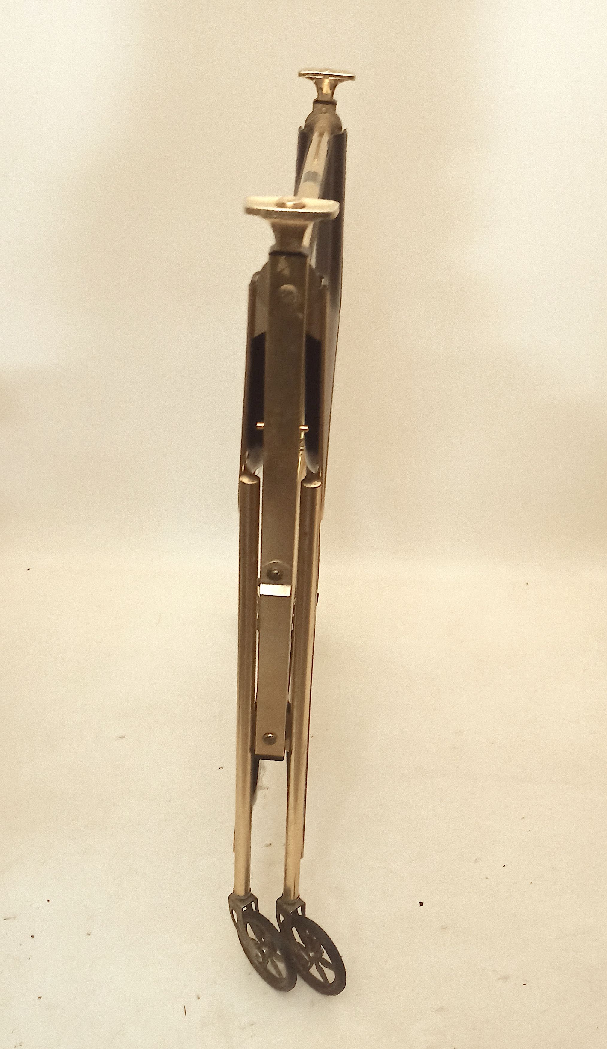 Foldable black foldable rolling service 50s