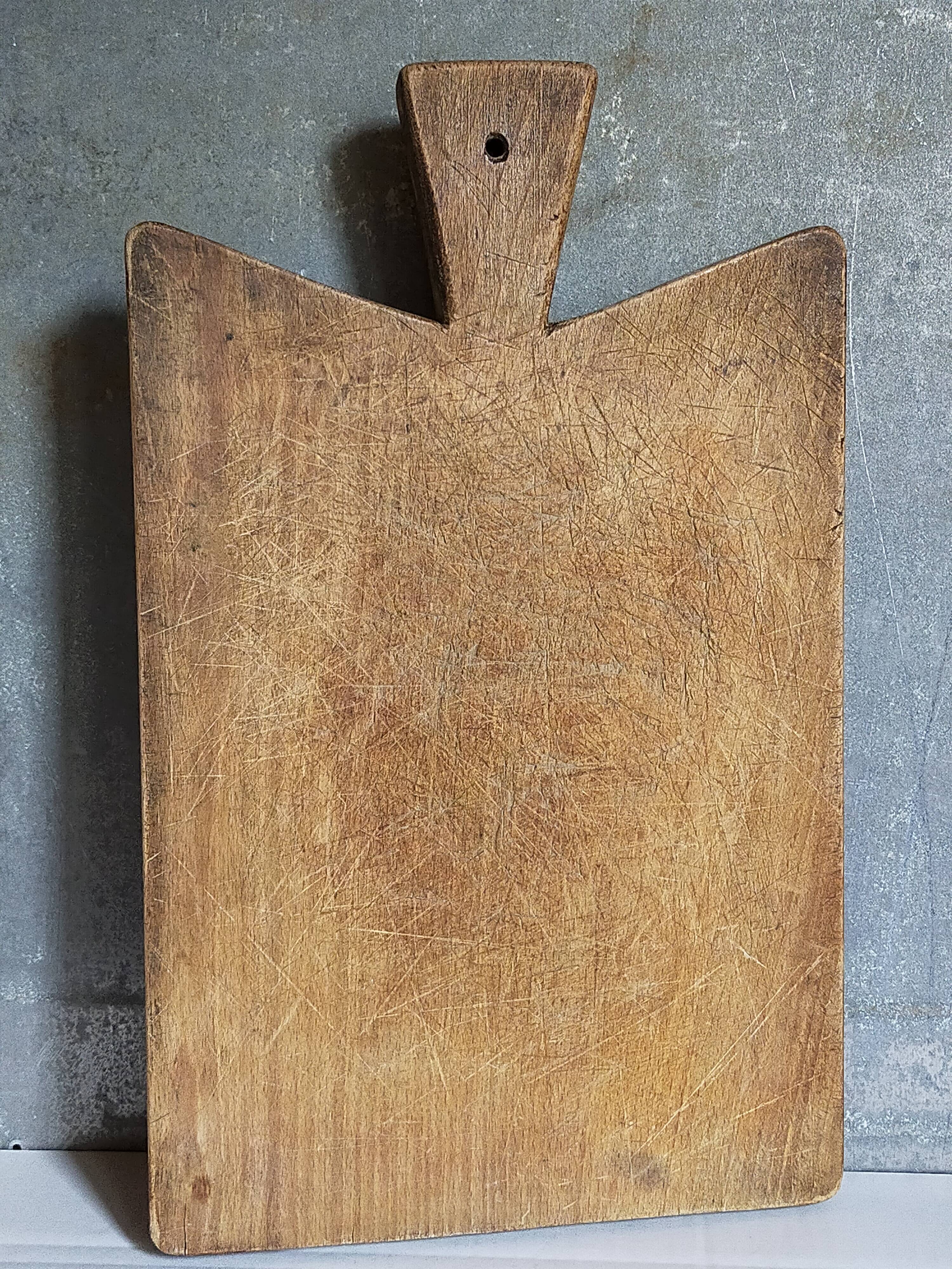 Cutting board in old solid wood