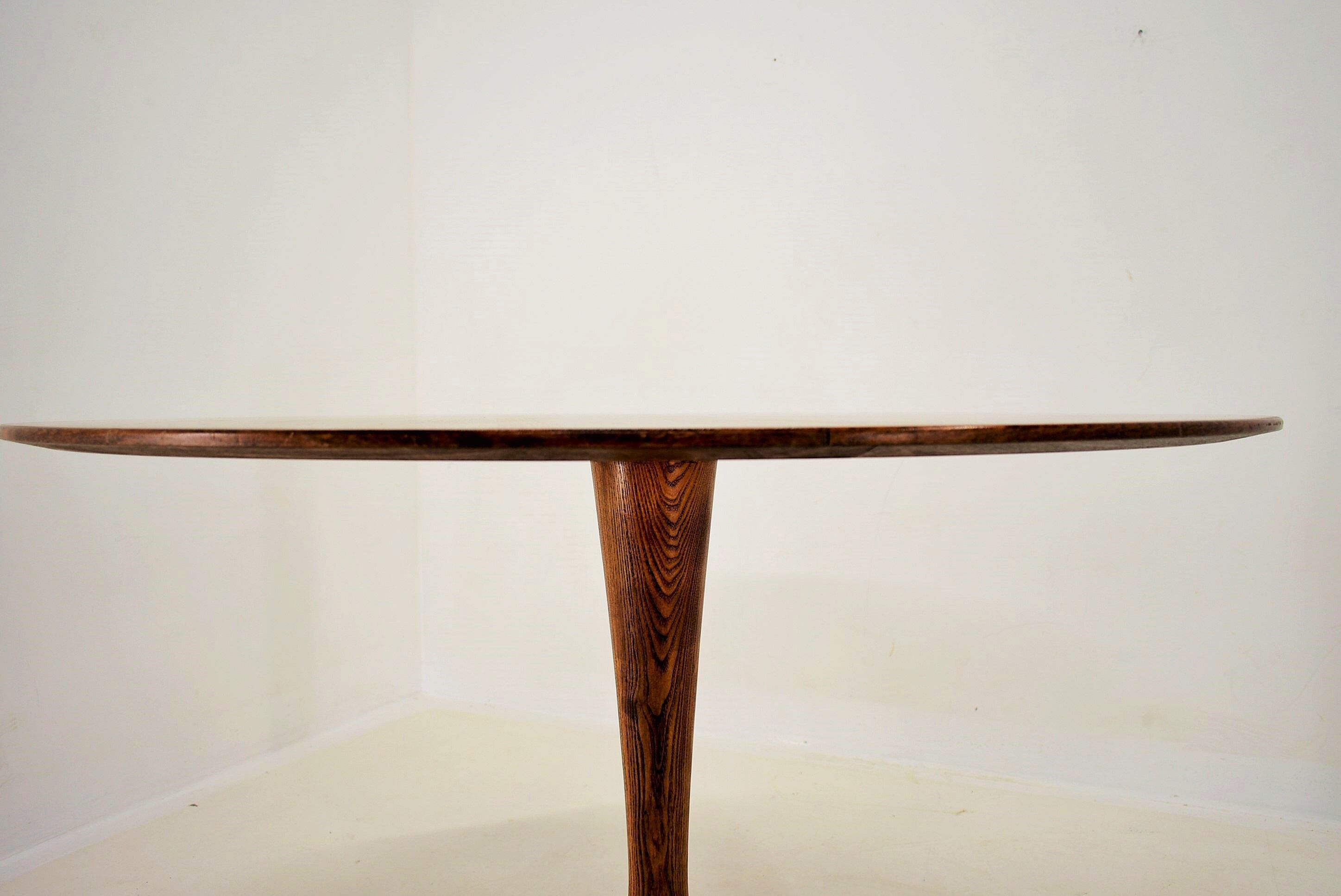 1969s beech round dining table, Czechoslovakia