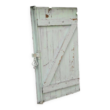 Volet ancien en bois