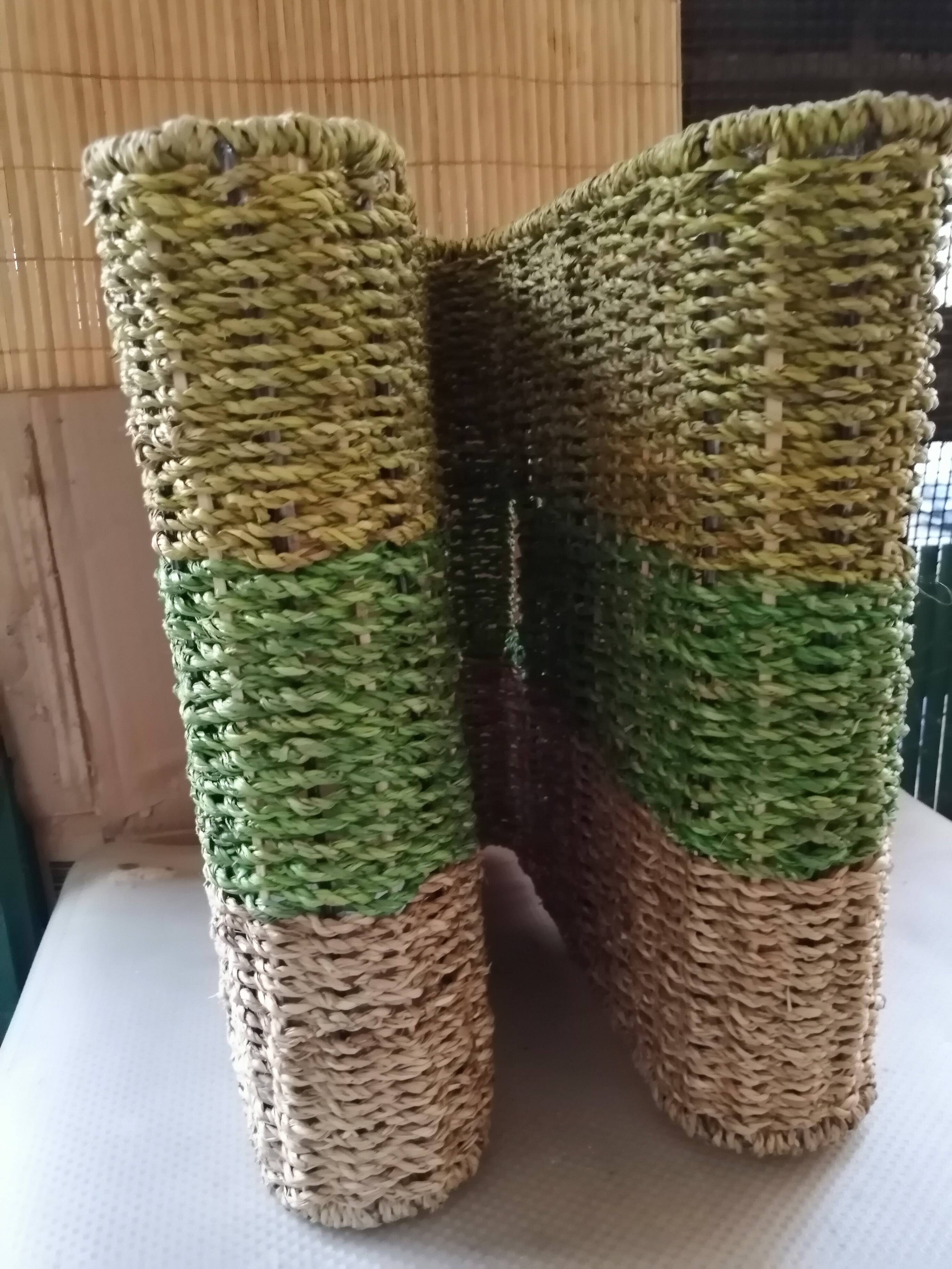 Scandinavian-style braided straw magazine door