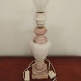 Table lamp with white and pink marble base