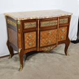 Commode en Bois de Rose et Amarante, style Transition Louis XV / Louis XVI – Fin XIXe