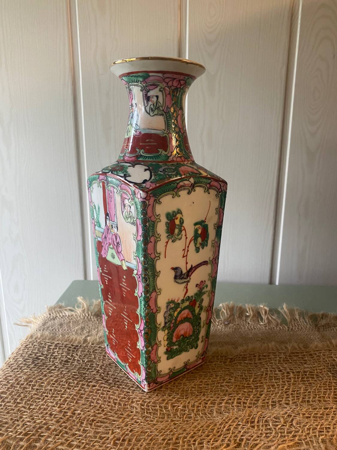 Vase porcelaine de canton chine signé