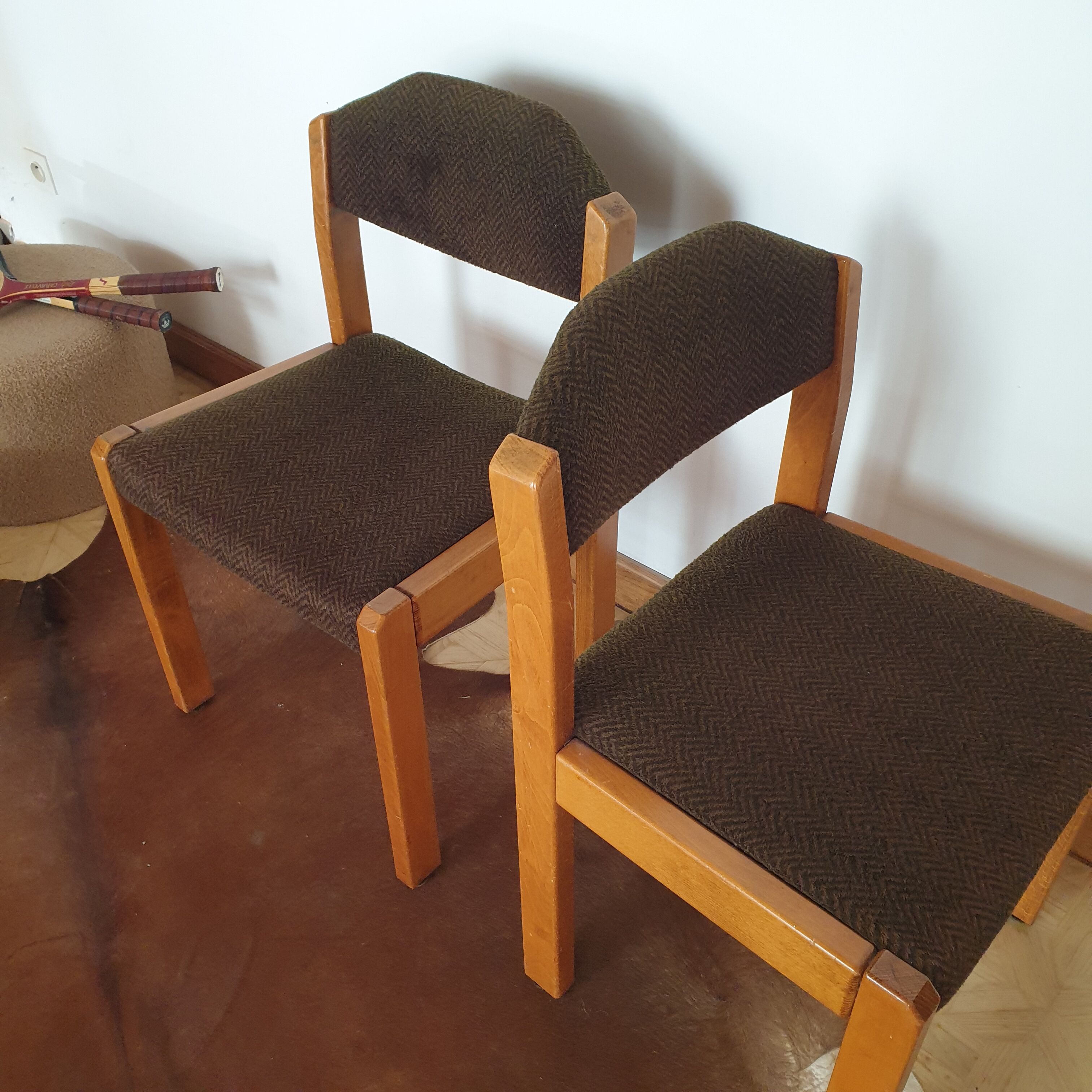 Chaises vintage Baumann années 70
