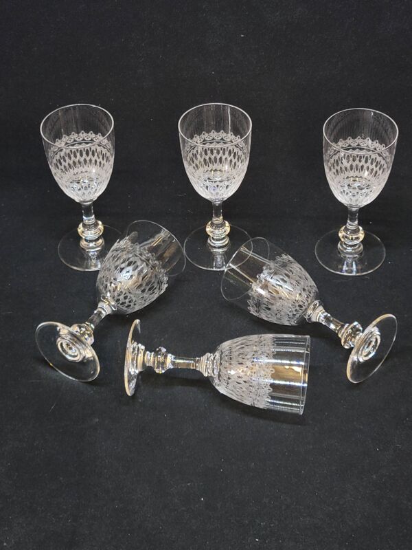 6 Anciens Verres A Vin / Porto En Cristal De Baccarat Gravé