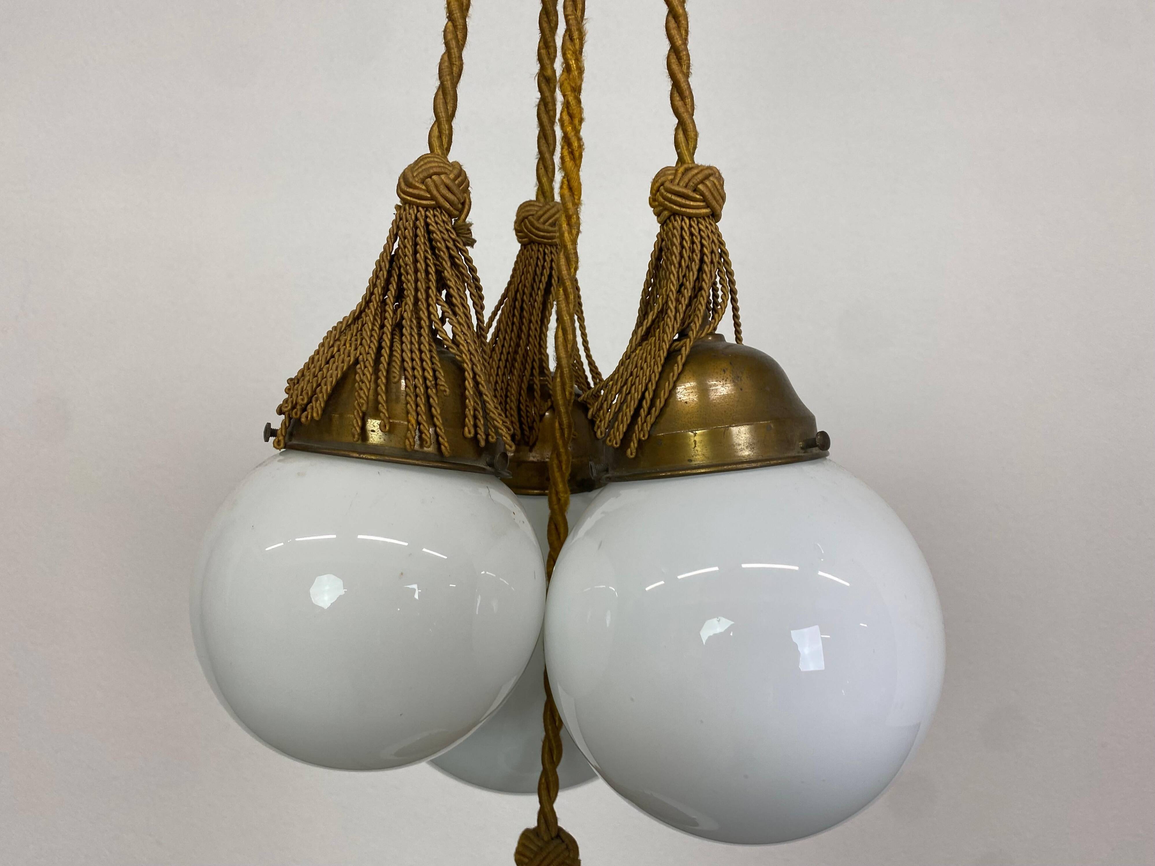 Lampe suspension art déco