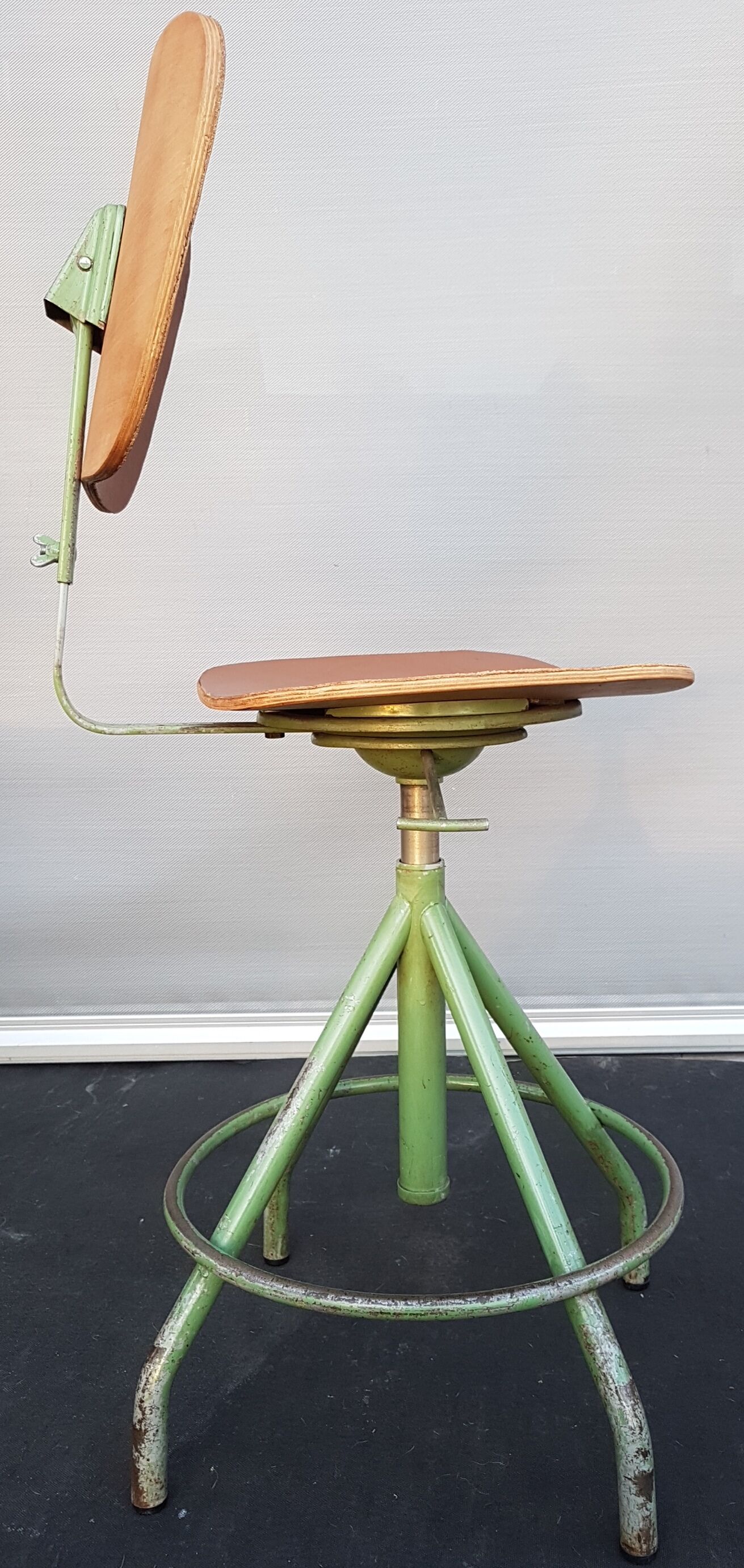 Vintage architect's workshop chair BAO green and chocolate leather