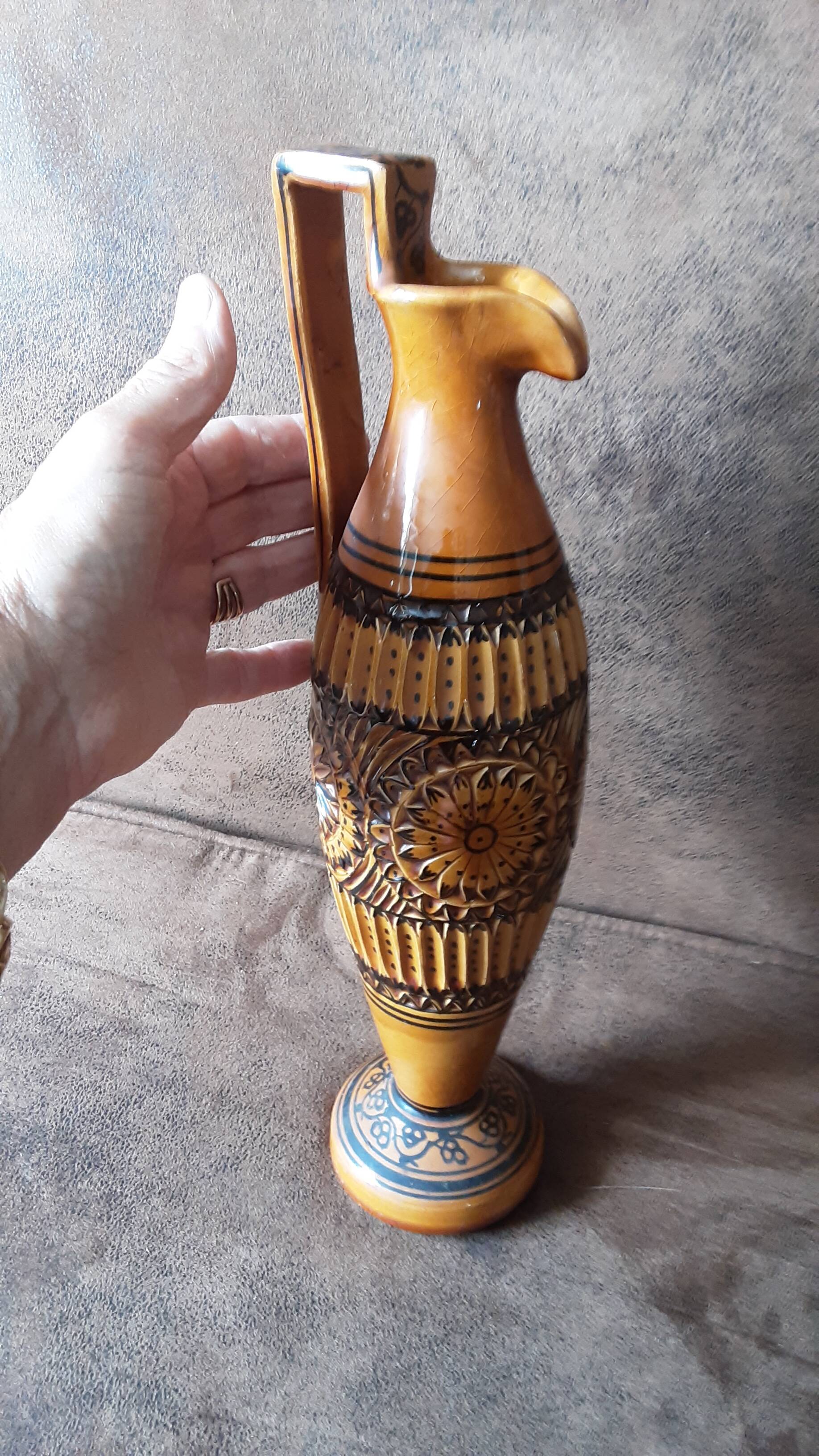 Original pitcher