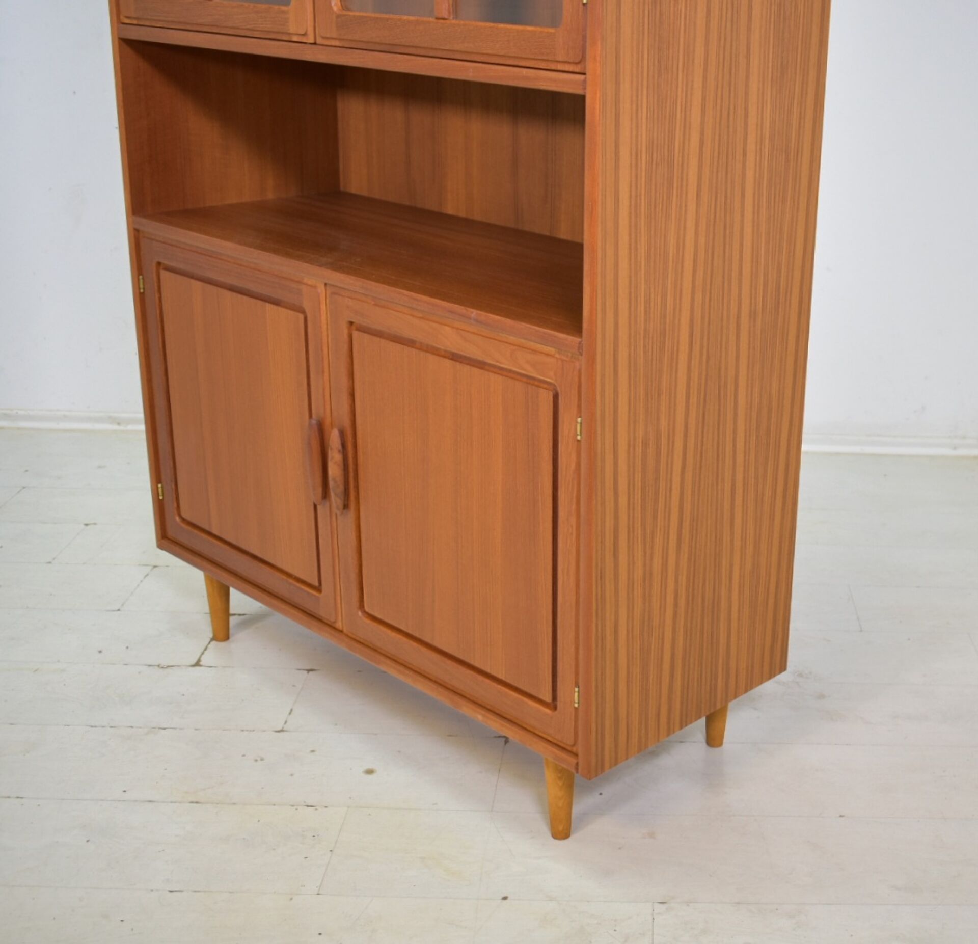 Highboard by Dyrlund 1970s skandinavian Teak showcase Danish