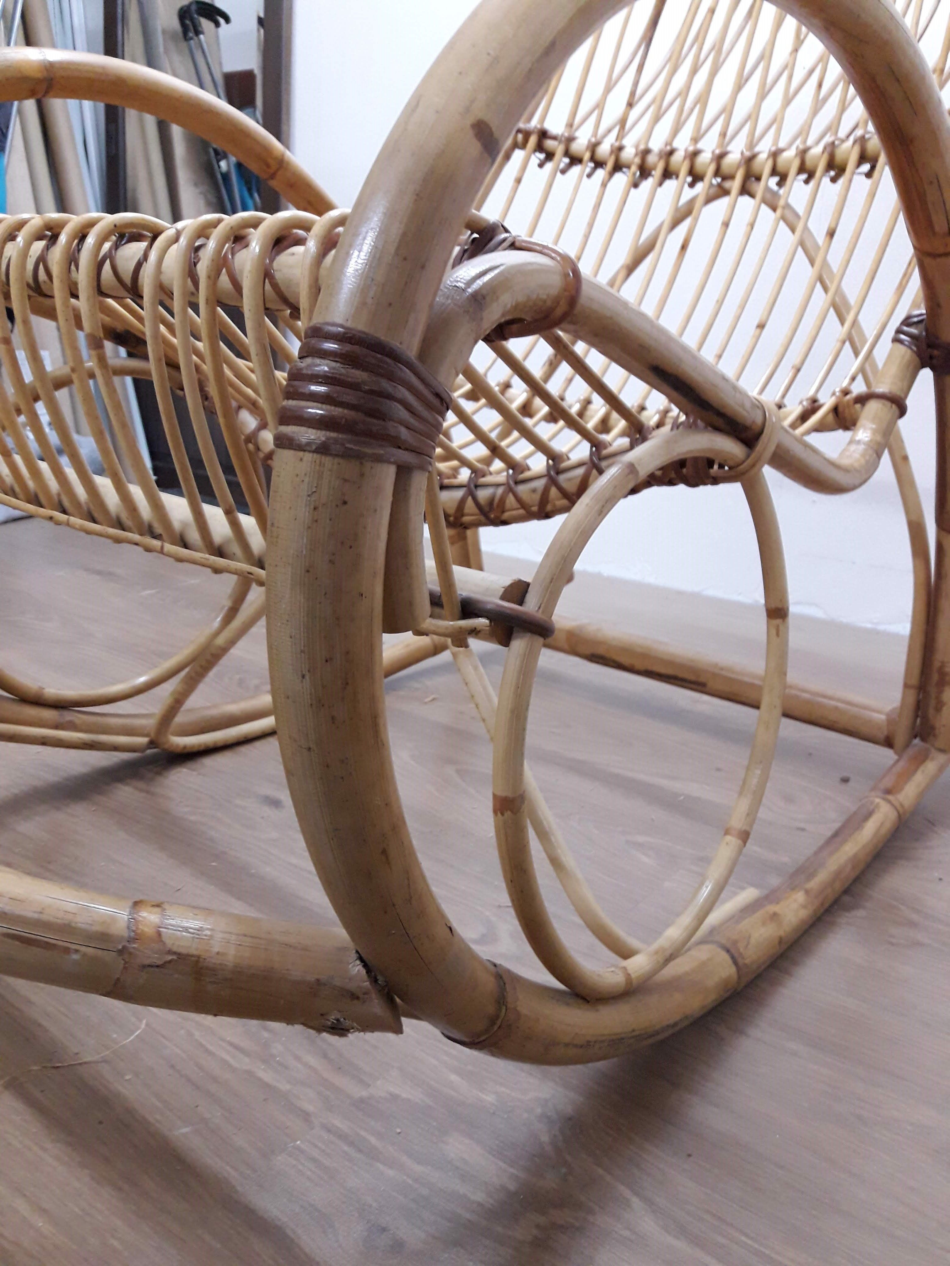 Rotin and bamboo rocking-chair