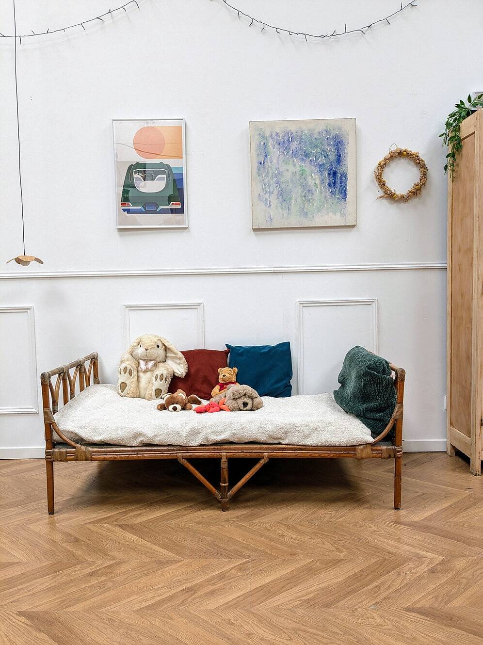 Vintage rattan bed from the 50s and 60s