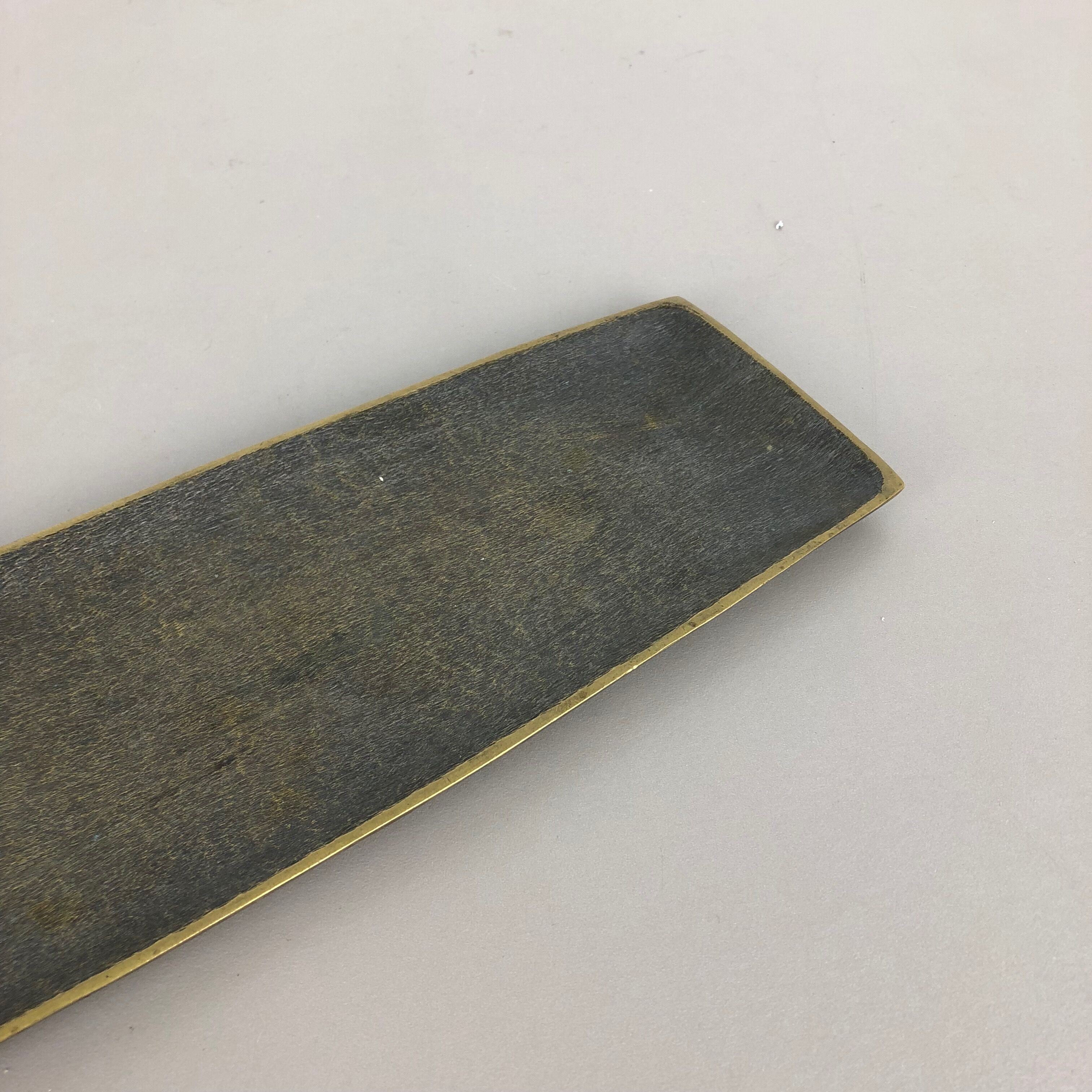 Heavy Large Brass Shell Plate Desk Element Hagenauer Era, Austria, 1950s