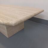 Table basse vintage en travertin des années 80